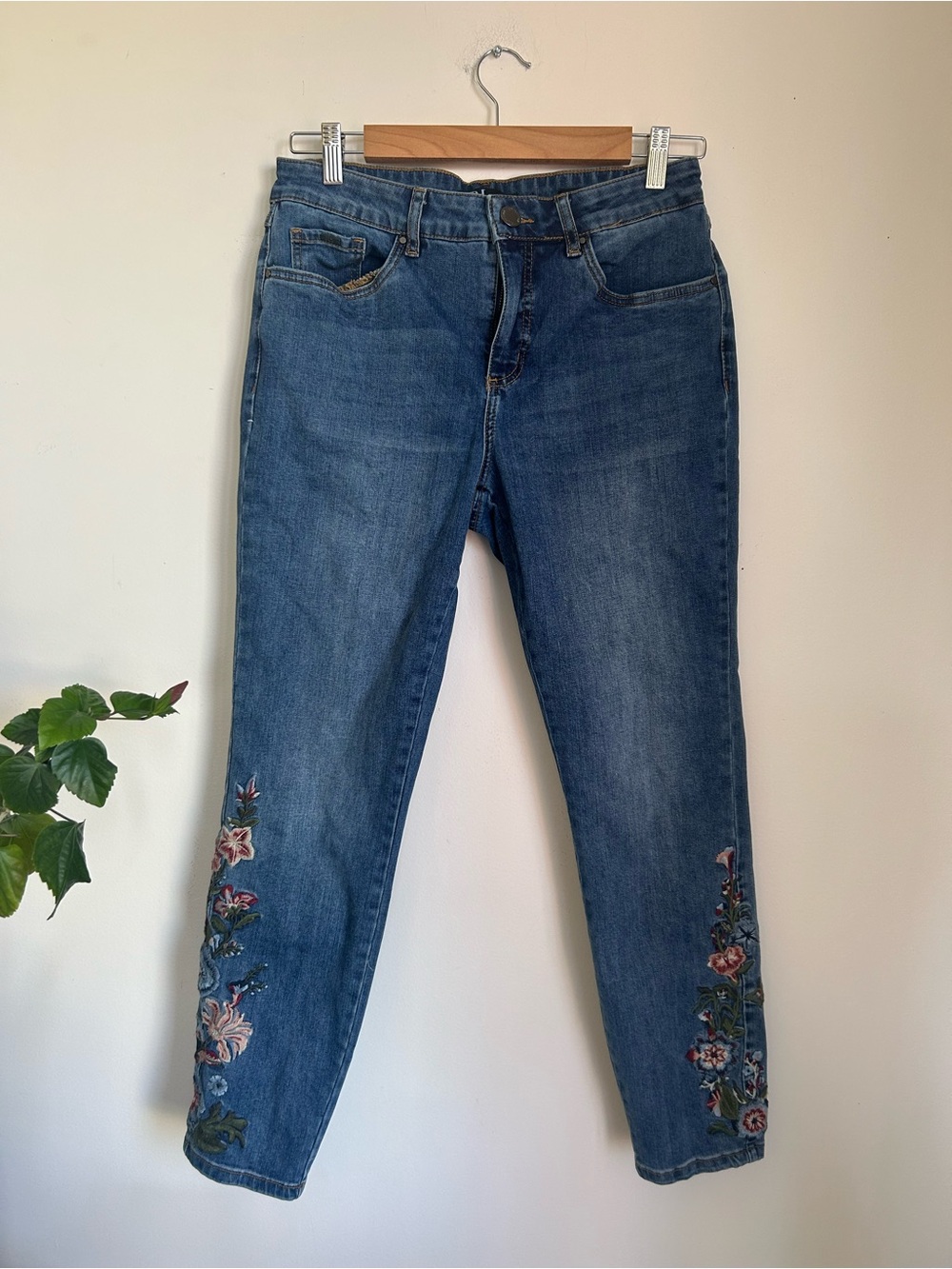 🌸 FDJ French Dressing Olivia Floral Embroidered Skinny Jeans 🌸